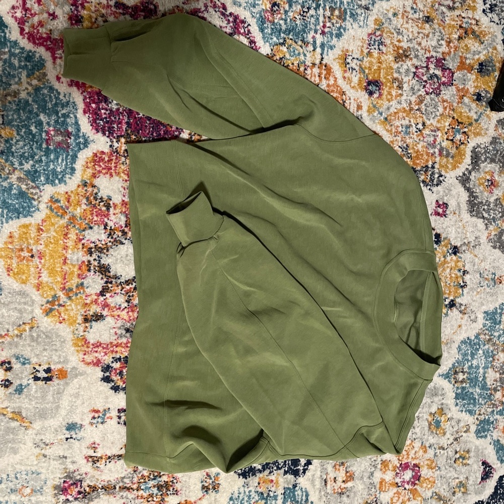 Softstreme Perfectly Oversized Cropped Crew